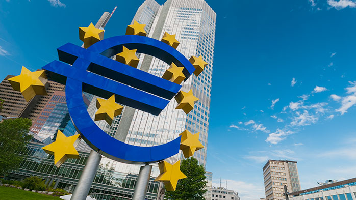 Fresh monetary stimulus unlikely to help Draghing Eurozone economy