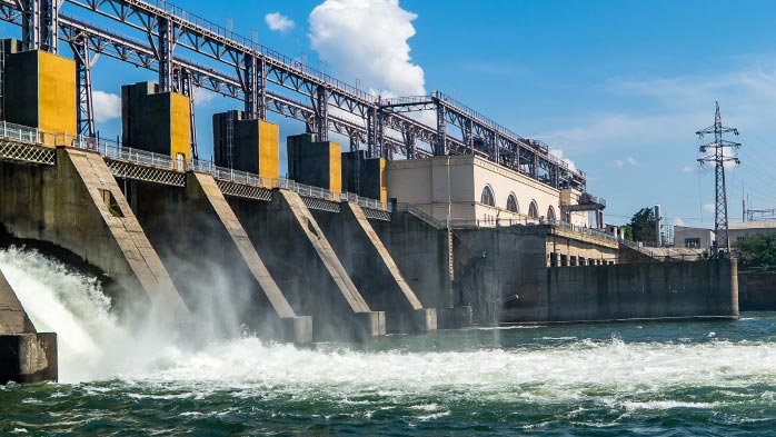 Whose assets will become stranded by carbon pricing
