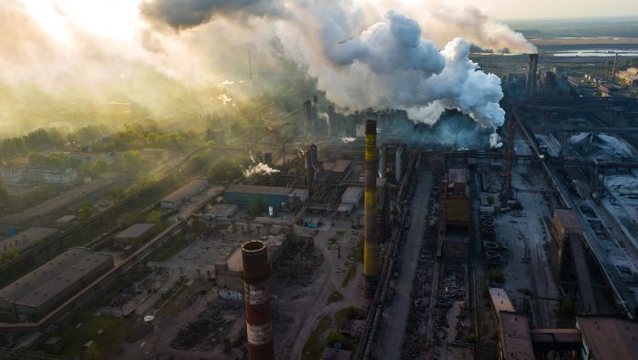 Carbon price will fall in the next four weeks
