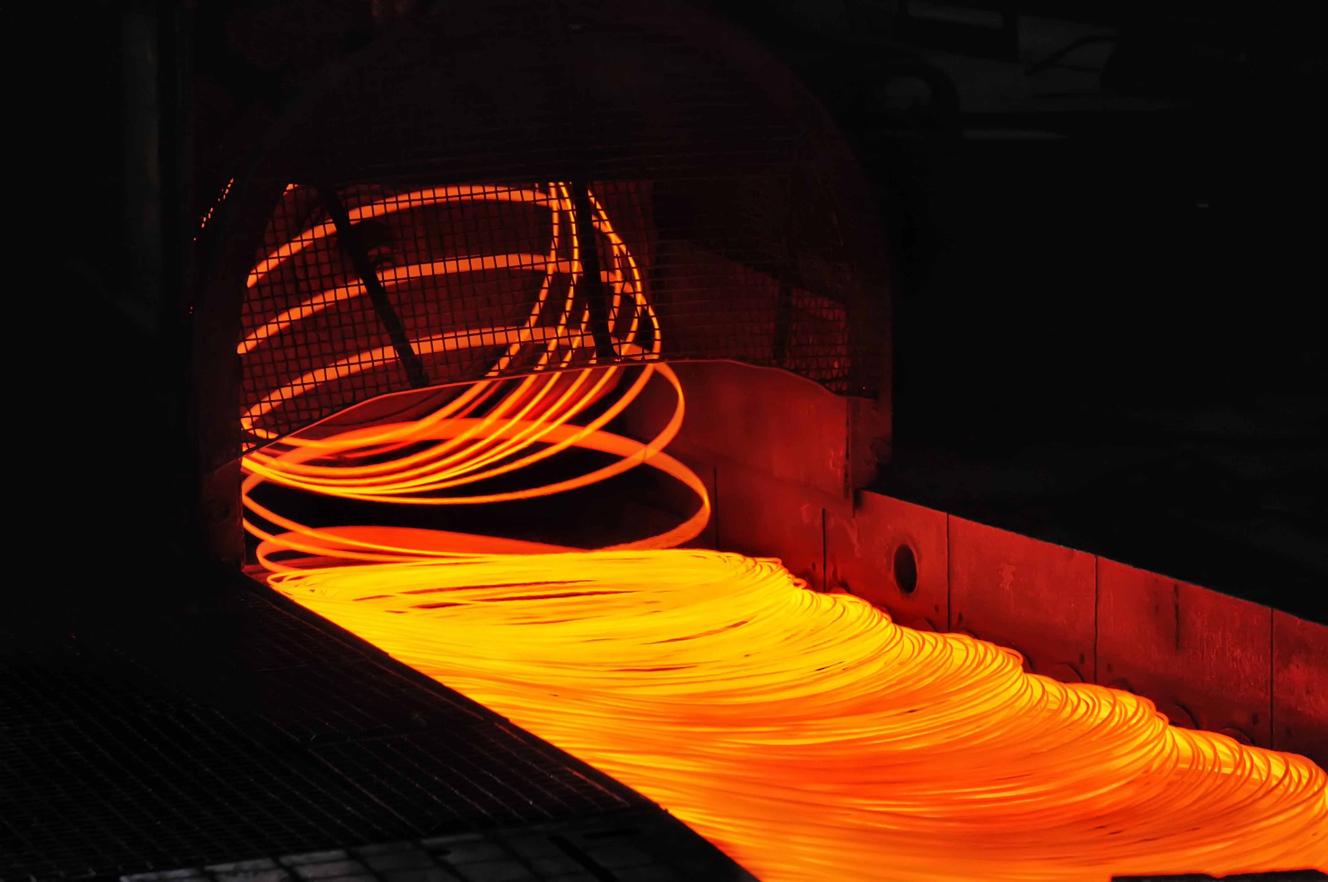 Wire rolling mill coil forming
