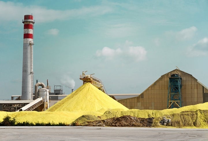 Middle East conflict pushes sulphur and acid prices to new heights
