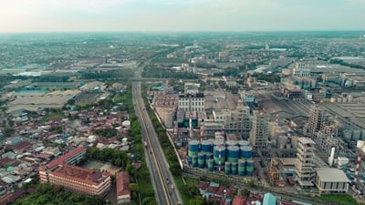 Chinese Tycoons Are Turning Indonesia Into an Aluminum Giant