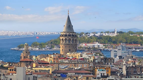 Turkey unveils rare earth find, seeks partners amid China-US rivalry